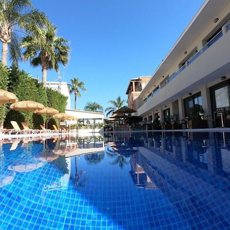 Paradise Bar Apartments Plános 외부 사진