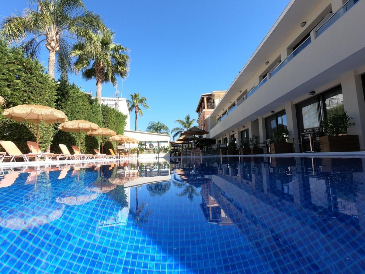 Paradise Bar Apartments Plános 외부 사진