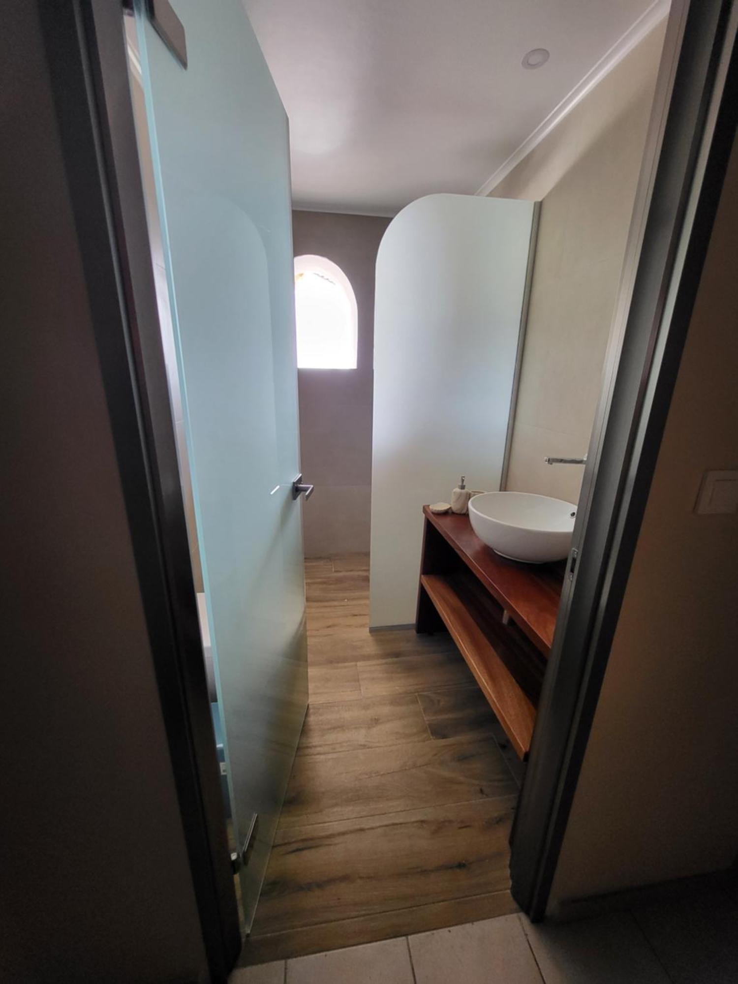Paradise Bar Apartments Plános 외부 사진