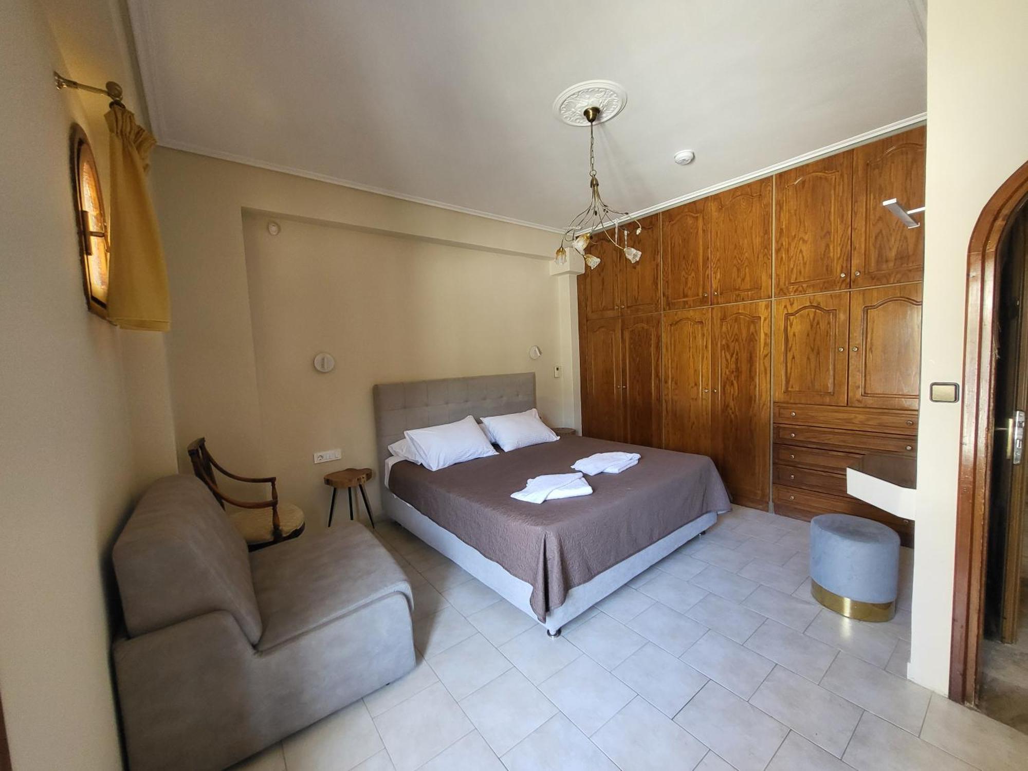 Paradise Bar Apartments Plános 외부 사진