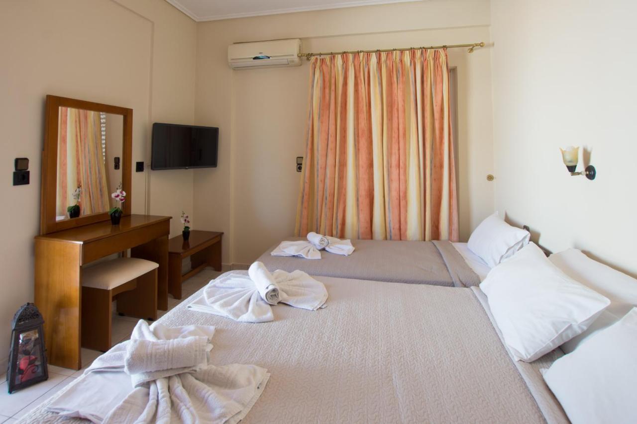 Paradise Bar Apartments Plános 외부 사진