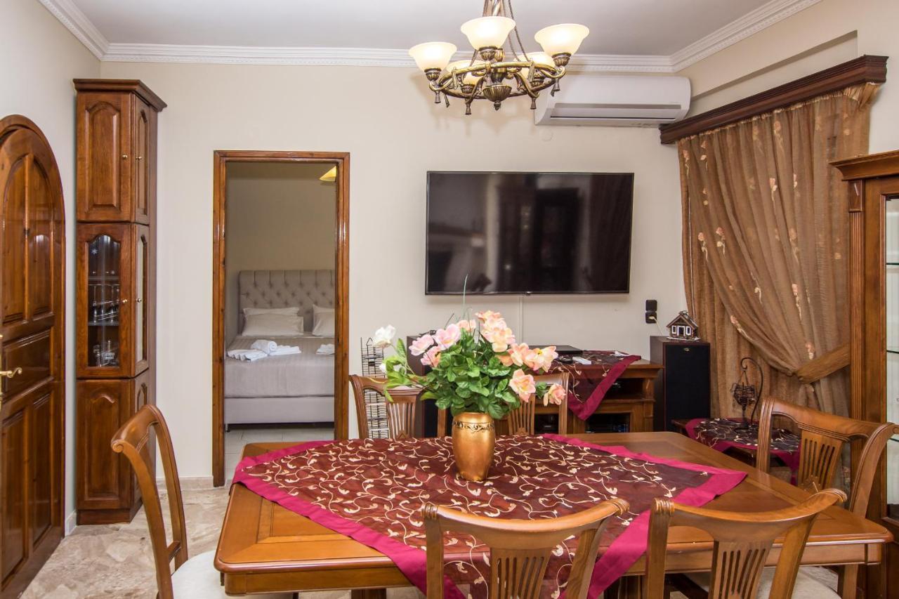 Paradise Bar Apartments Plános 외부 사진