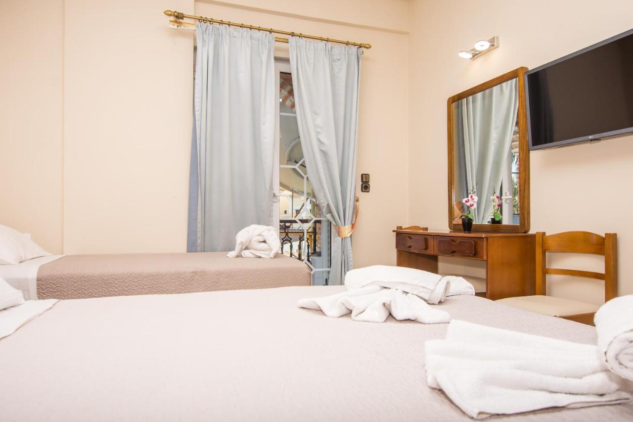 Paradise Bar Apartments Plános 외부 사진